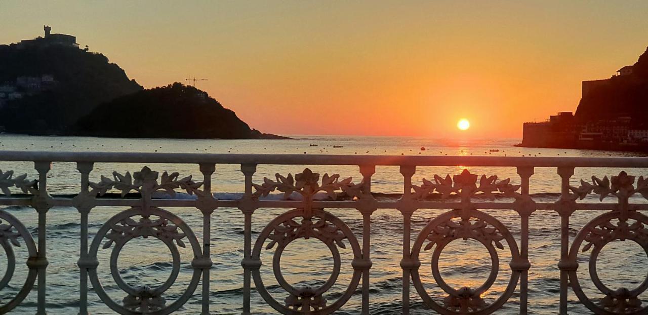 Pension Nuevas Artes San Sebastián Zewnętrze zdjęcie