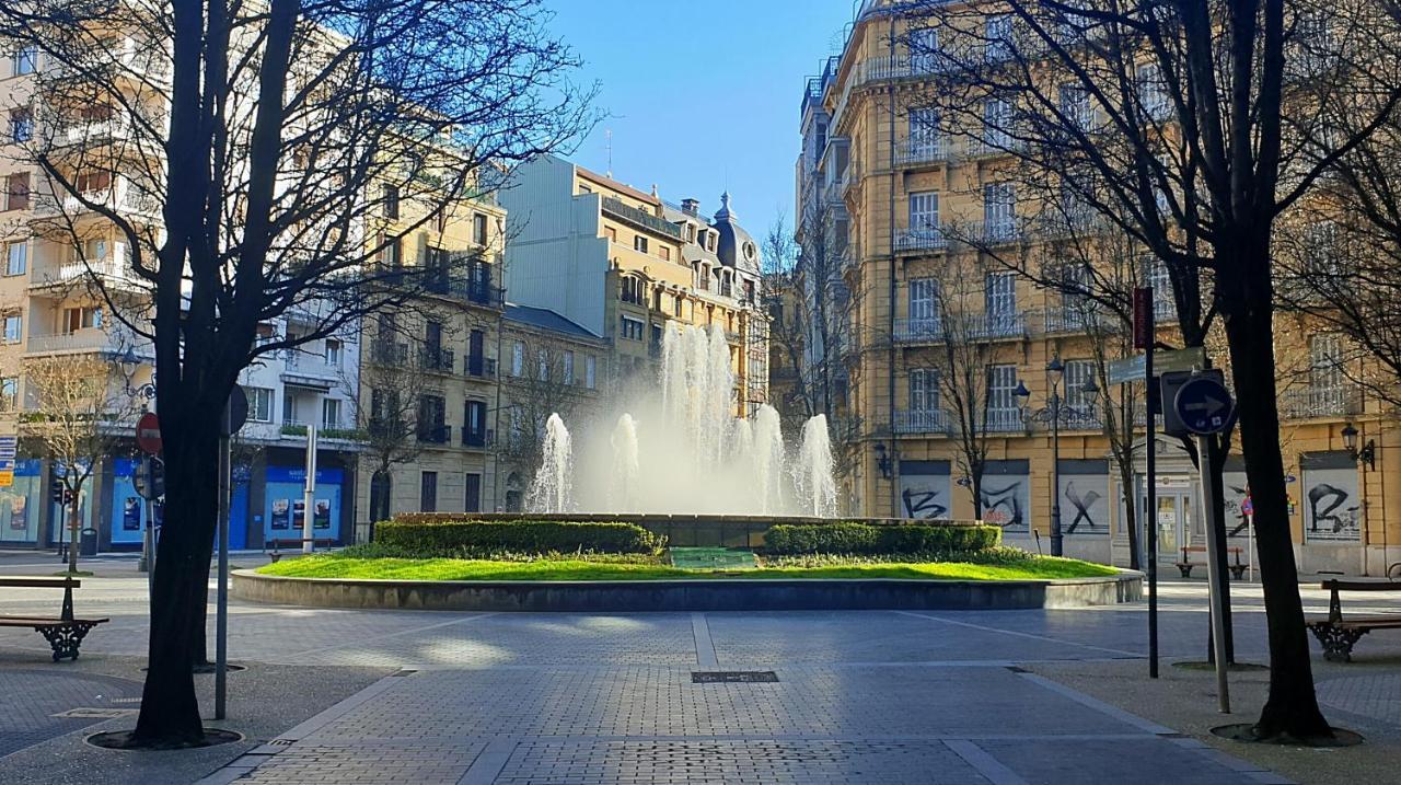 Pension Nuevas Artes San Sebastián Zewnętrze zdjęcie